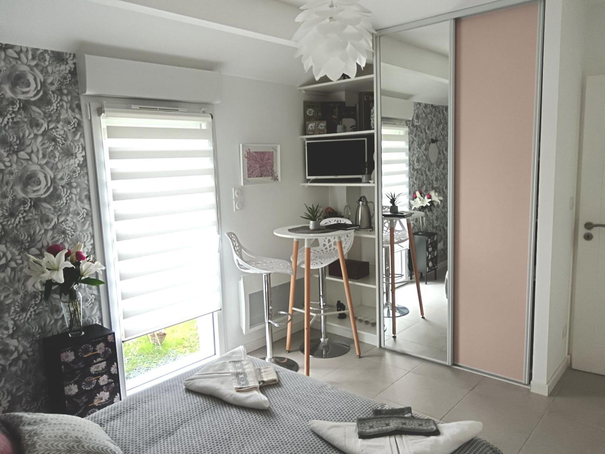 Olido Apartment Saint-Medard-en-Jalles Exterior photo